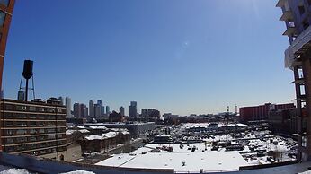 Pelicanstay near Holland Tunnel