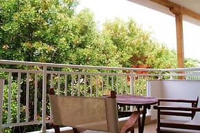 Maranton Beach Hotel