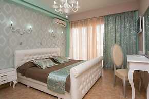 Maranton Beach Hotel