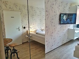 Aparthotel B & L