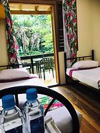 Rainforest Eco Lodge