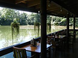 Rainforest Eco Lodge