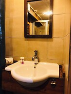 Rainforest Eco Lodge