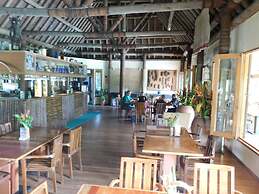 Rainforest Eco Lodge