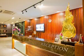 Inn residence serviced suites