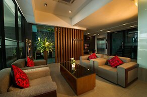 Inn residence serviced suites