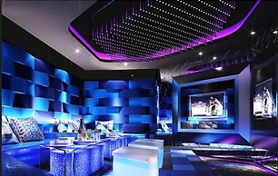 e.City Hotel at OneCity