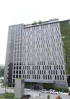 e.City Hotel at OneCity