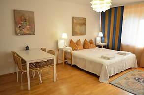 GoVienna Urban Living Belvedere Apartment