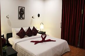 Golden Orchid Angkor