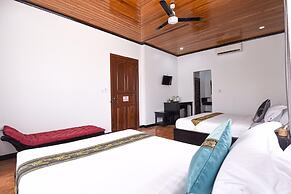 Golden Orchid Angkor