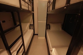 Jellybean The Blocks Hostel Sukhumvit 10