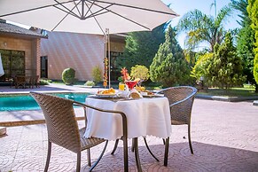 Mika Hotel, Kabulonga