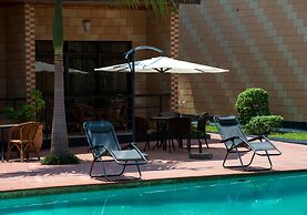 Mika Hotel, Kabulonga