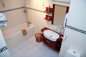 Mika Hotel, Kabulonga