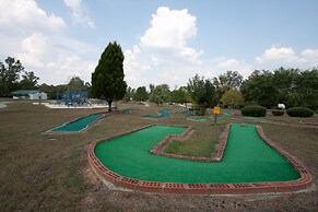 Hidden Cove RV Resort