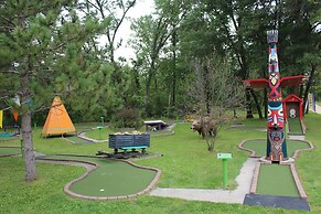 Yukon Trails RV & Camping Resort