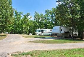 Cherokee Landing Campground