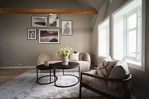 Enter Tromsø Apartment Hotel