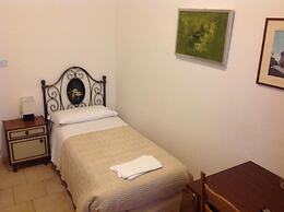 Riva Reno GuestHouse