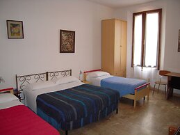 Riva Reno GuestHouse