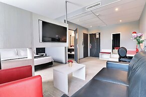 Hôtel des Lumières Lyon Meyzieu Arena Stadium