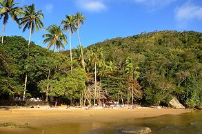 Pousada Praia da Crena