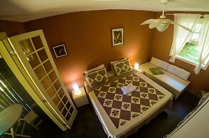 Pousada Praia da Crena