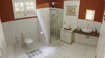 Pousada Praia da Crena