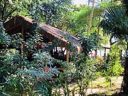 Pousada Praia da Crena