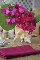 Tingum Village Hotel