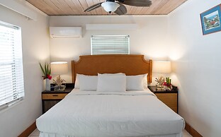 Tingum Village Hotel