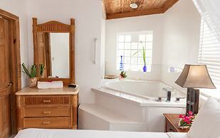 Tingum Village Hotel