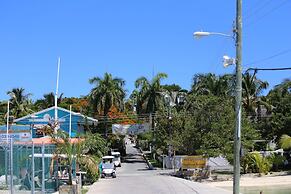 Tingum Village Hotel