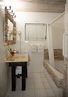 Tingum Village Hotel