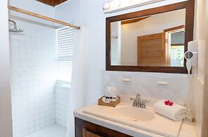 Tingum Village Hotel