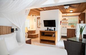 Tingum Village Hotel