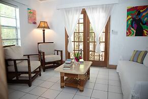 Tingum Village Hotel