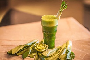 King's Hotel Nagoya Batam