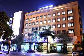 City Bay Hotel