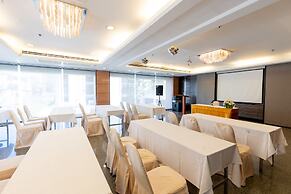 Sukhothai Hotel and Residence