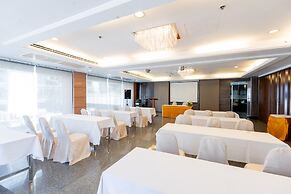 Sukhothai Hotel and Residence