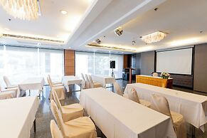 Sukhothai Hotel and Residence