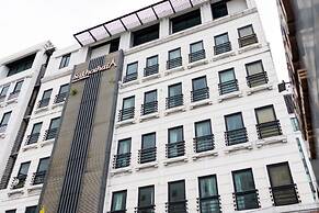 Sukhothai Hotel and Residence