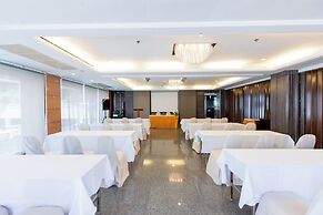 Sukhothai Hotel and Residence