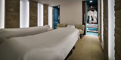 Elma Hotel and Art Complex