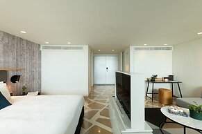 Elma Hotel and Art Complex