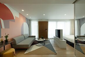 Elma Hotel and Art Complex