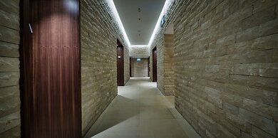 Elma Hotel and Art Complex