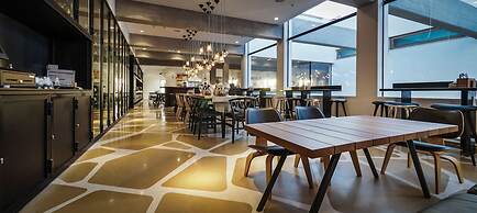 Elma Hotel and Art Complex